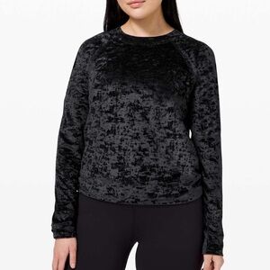Lululemon Warm Down Crew *Crushed Velvet Size 8 Blk